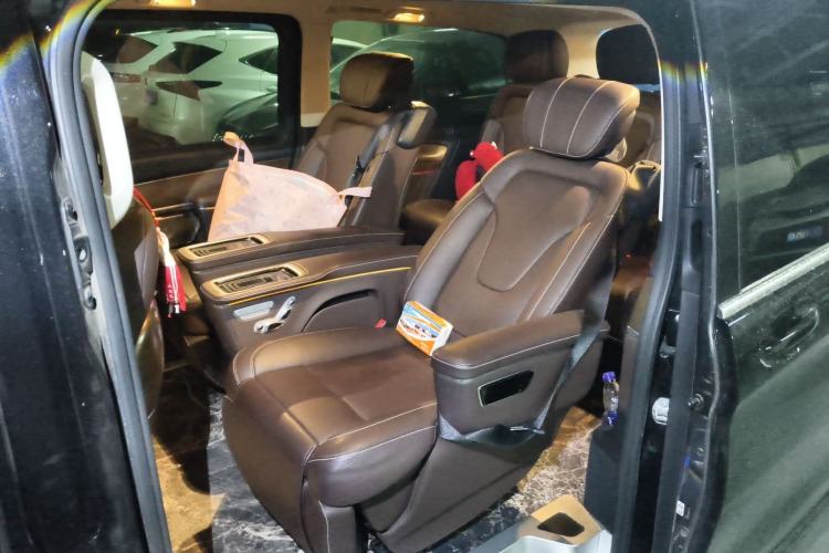 Used Mercedes-Benz V-Class 2022 V 260 L Long Wheelbase Prestige Edition Left Rear Seat