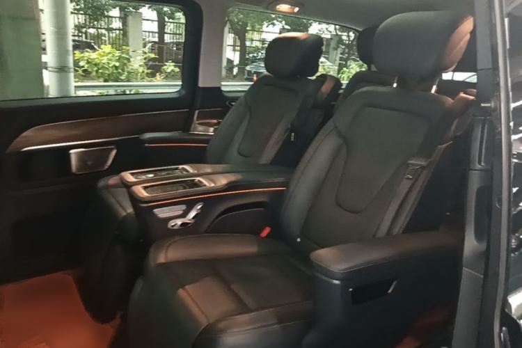 Used Mercedes-Benz V-Class 2022 V 260 L Long-wheelbase Luxury Edition Left Rear Seat