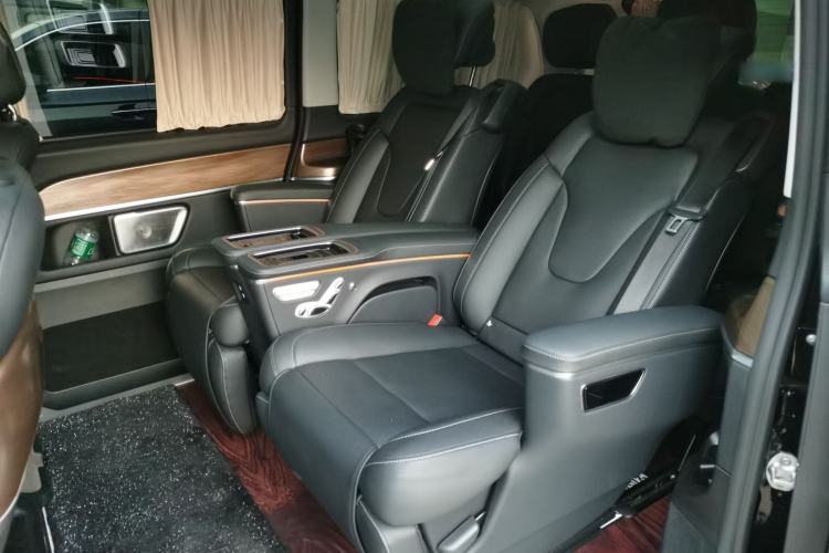 Used Mercedes-Benz V-Class 2022 V 260 Prestige Edition Left Rear Seat