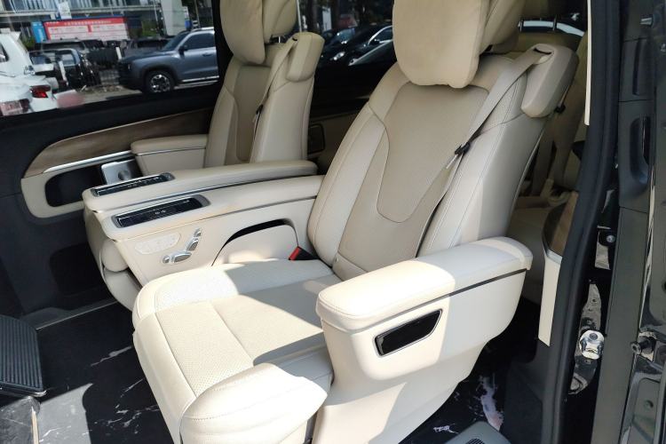 Used Mercedes-Benz V-Class 2022 V 260 Prestige Edition Left Rear Seat