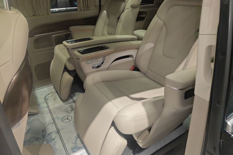 Used Mercedes-Benz V-Class 2022 V 260 L Long Wheelbase Prestige Edition Left Rear Seat