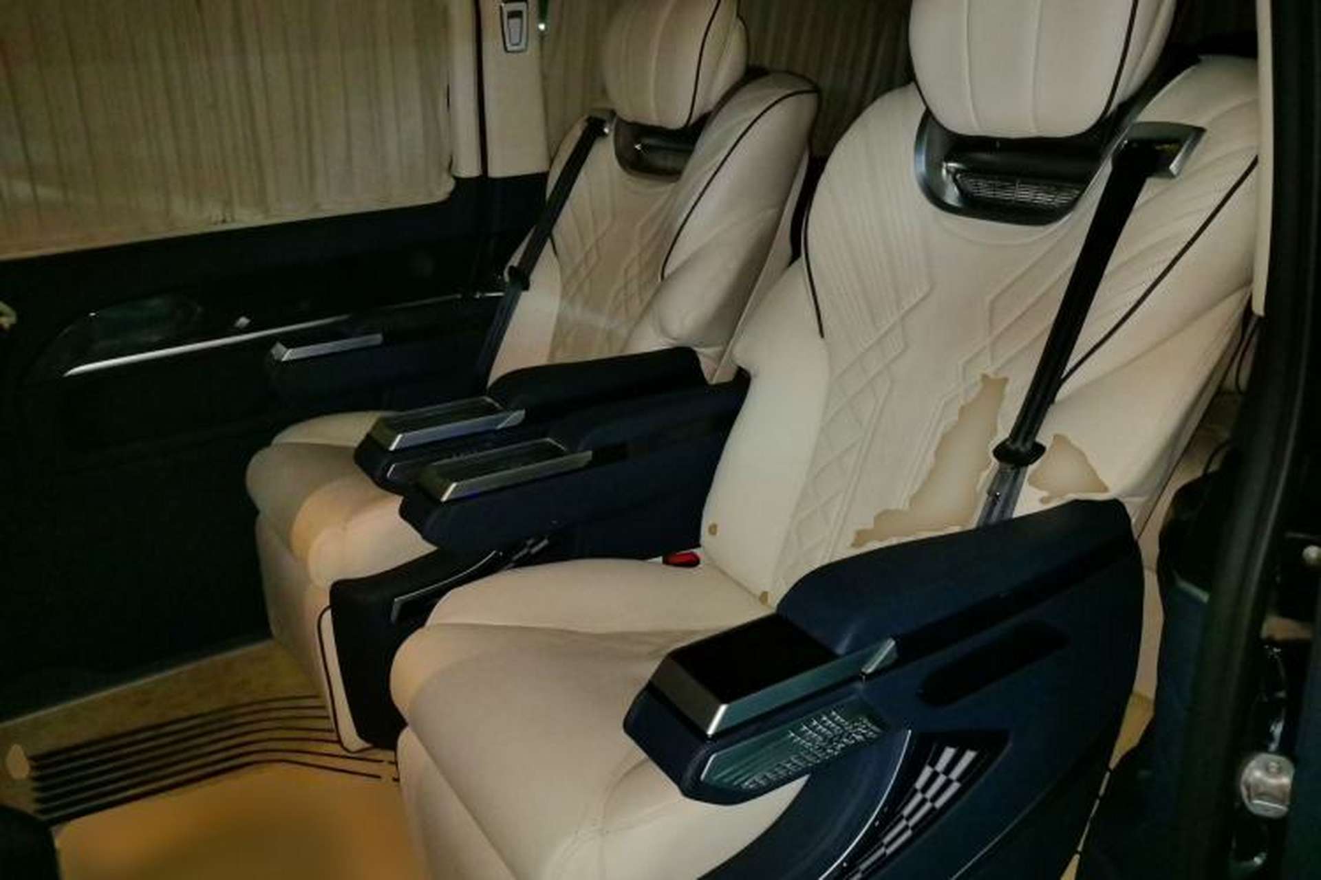 Used Mercedes-Benz V-Class  Left Rear Seat