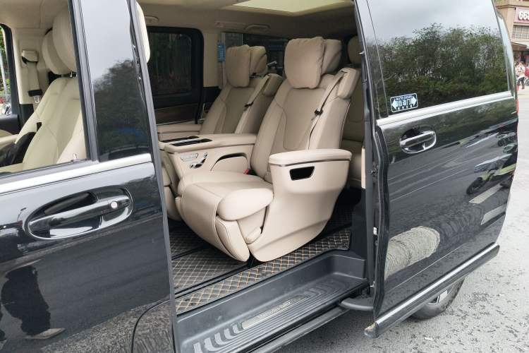 Used Mercedes-Benz V-Class 2022 V 260 Prestige Edition Left Rear Seat