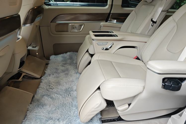 Used Mercedes-Benz V-Class 2022 V 260 L Long Wheelbase Prestige Edition Left Rear Seat