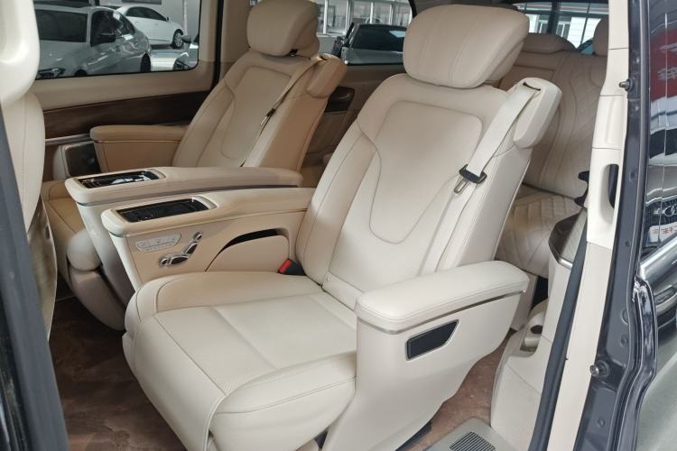 Used Mercedes-Benz V-Class 2022 V 260 L Long Wheelbase Prestige Edition Left Rear Seat