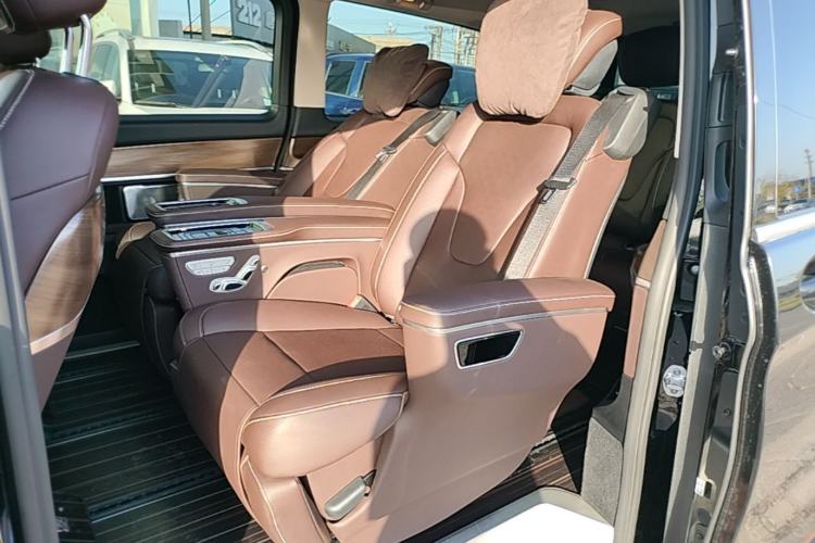 Used Mercedes-Benz V-Class 2022 V 260 L Long Wheelbase Prestige Edition Left Rear Seat