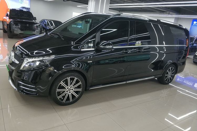 Used Mercedes-Benz V-Class 2022 V 260 L Long-wheelbase Luxury Edition Left Side