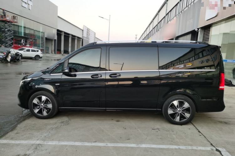 Used Mercedes-Benz V-Class 2022 V 260 Prestige Edition Left Side