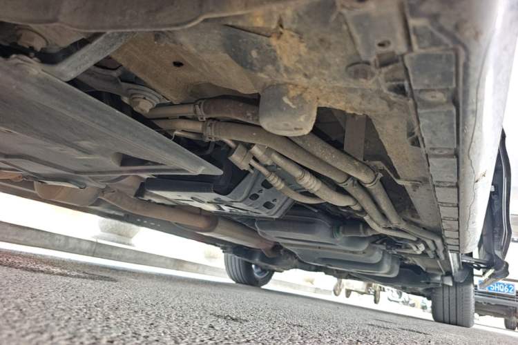 Used Mercedes-Benz V-Class 2022 V 260 Prestige Edition Left Side Sill