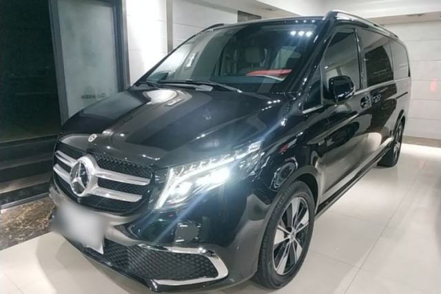Mercedes-Benz V-Class 2022 V 260 L Long Wheelbase Prestige Edition с пробегом