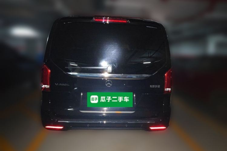 Used Mercedes-Benz V-Class 2022 V 260 L Long-wheelbase Luxury Edition Rear