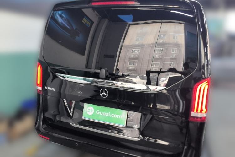 Used Mercedes-Benz V-Class 2022 V 260 Avantgarde Edition Rear