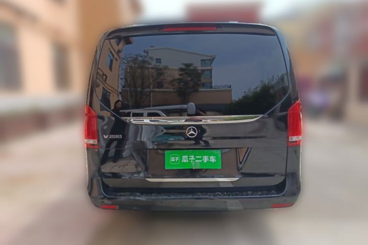Used Mercedes-Benz V-Class 2022 V 260 Avantgarde Edition Rear