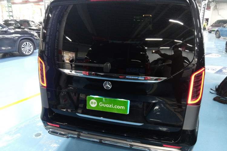 Used Mercedes-Benz V-Class 2022 V 260 L Long Wheelbase Prestige Edition Rear