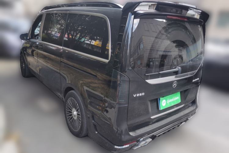Used Mercedes-Benz V-Class 2022 V 260 Avantgarde Edition Rear Left 45 Deg