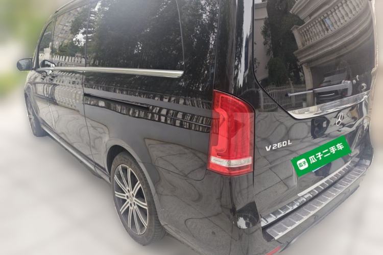 Used Mercedes-Benz V-Class 2022 V 260 L Long-wheelbase Luxury Edition Rear Left 45 Deg