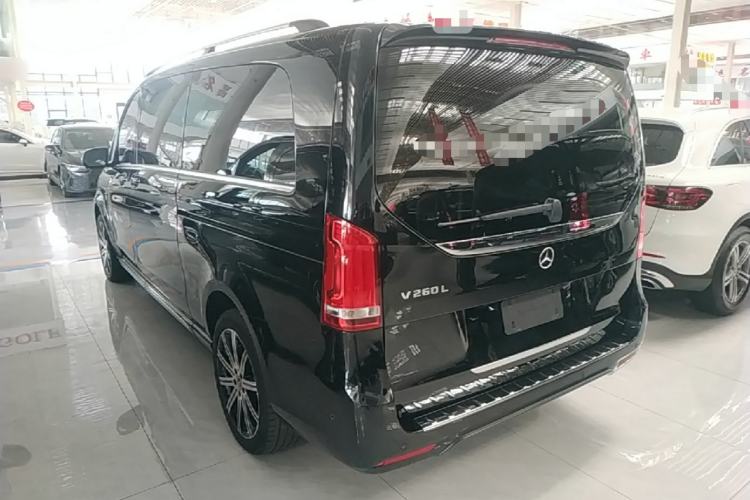 Used Mercedes-Benz V-Class 2022 V 260 L Long-wheelbase Luxury Edition Rear Left 45 Deg
