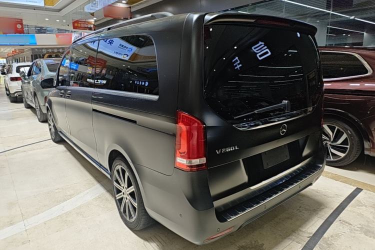Used Mercedes-Benz V-Class 2022 V 260 L Long-wheelbase Luxury Edition Rear Left 45 Deg