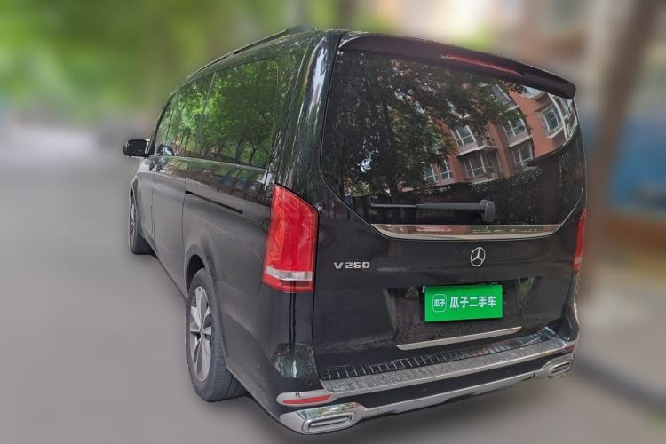 Used Mercedes-Benz V-Class 2022 V 260 Avantgarde Edition Rear Left 45 Deg