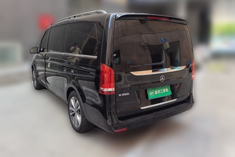 Used Mercedes-Benz V-Class 2022 V 260 Avantgarde Edition Rear Left 45 Deg