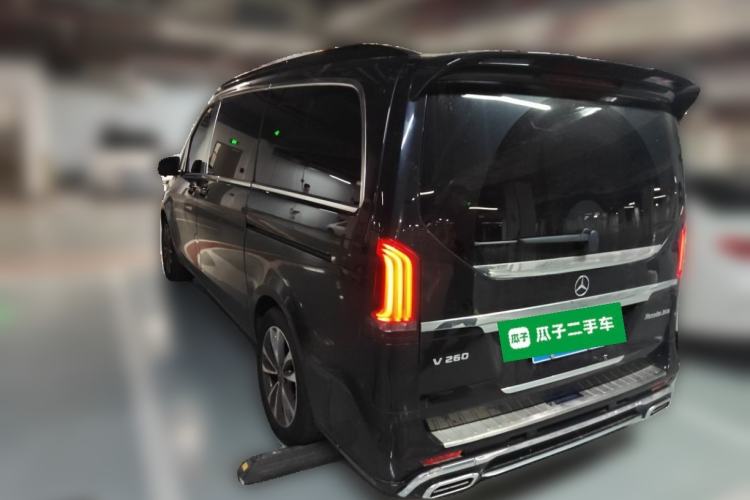 Used Mercedes-Benz V-Class 2022 V 260 Avantgarde Edition Rear Left 45 Deg
