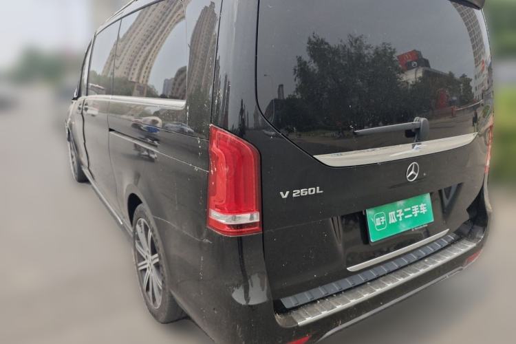 Used Mercedes-Benz V-Class 2022 V 260 L Long-wheelbase Luxury Edition Rear Left 45 Deg