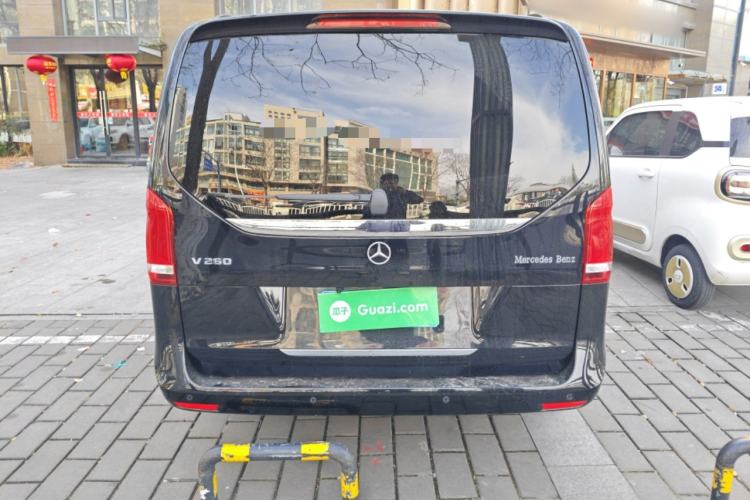 Used Mercedes-Benz V-Class 2022 V 260 Avantgarde Edition Rear