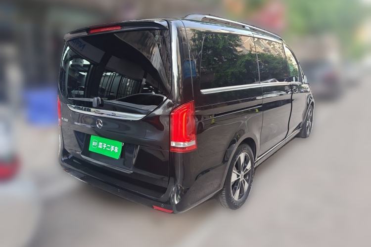 Used Mercedes-Benz V-Class 2022 V 260 Prestige Edition Rear Right 45 Deg