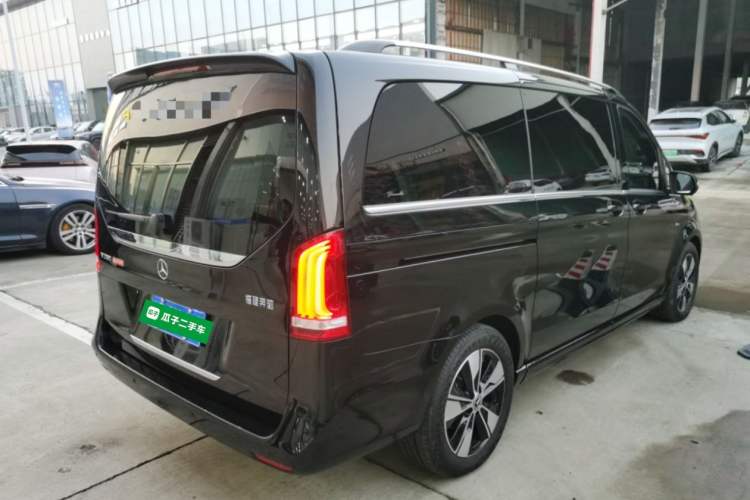 Used Mercedes-Benz V-Class 2022 V 260 Prestige Edition Rear Right 45 Deg