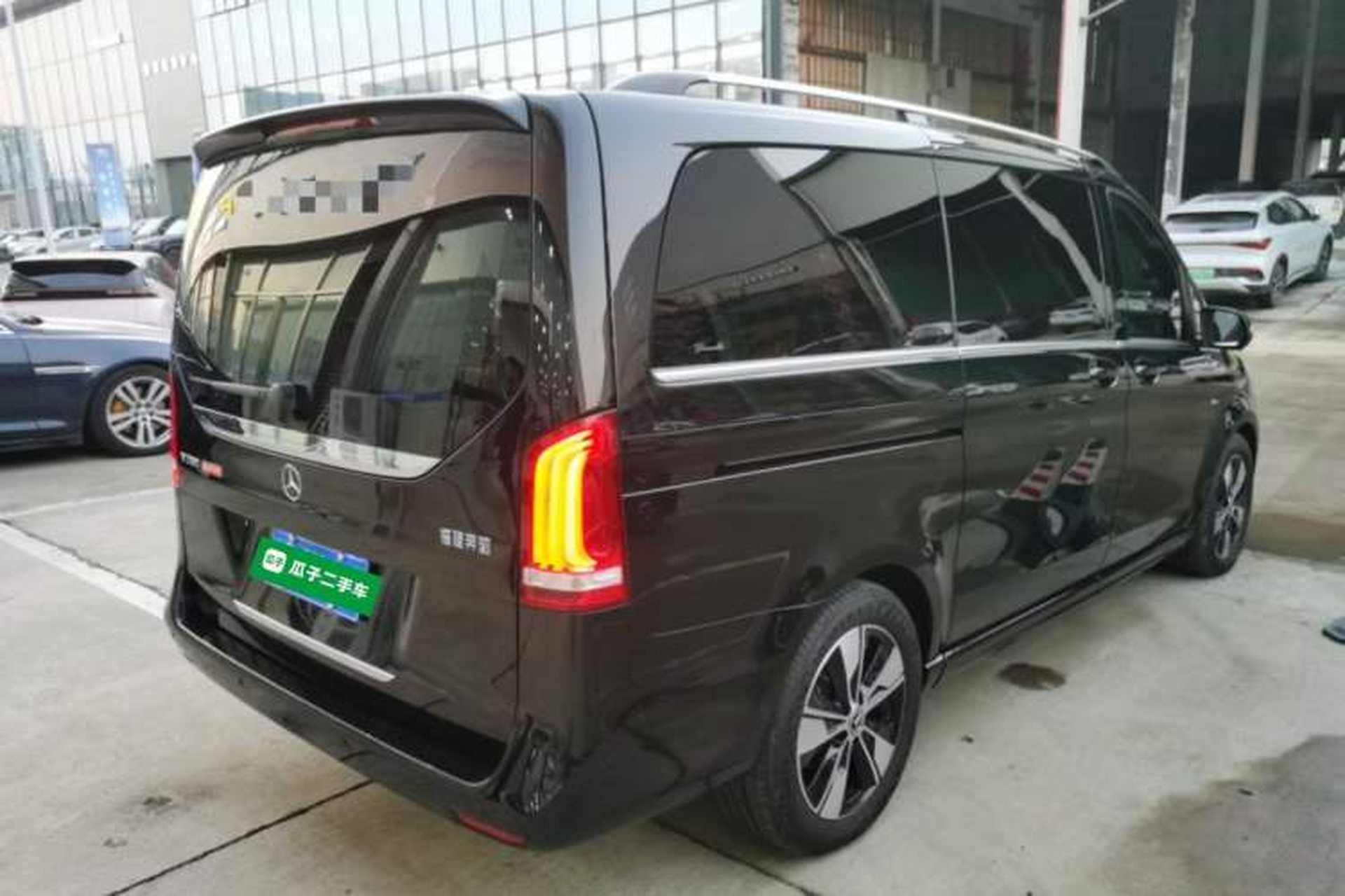 Used Mercedes-Benz V-Class 2022 V 260 Prestige Edition Rear Right 45 Deg