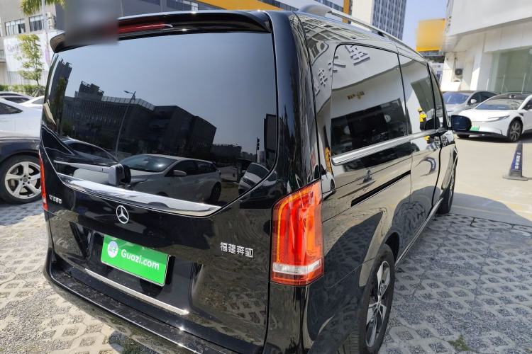 Used Mercedes-Benz V-Class 2022 V 260 Prestige Edition Rear Right 45 Deg