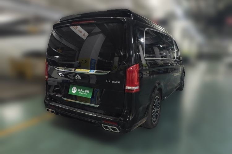 Used Mercedes-Benz V-Class  Rear Right 45 Deg