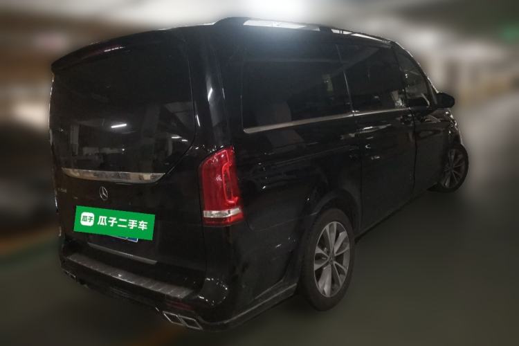Used Mercedes-Benz V-Class 2022 V 260 Avantgarde Edition Rear Right 45 Deg