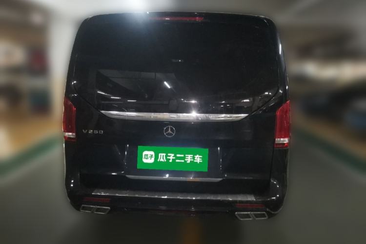 Used Mercedes-Benz V-Class 2022 V 260 Avantgarde Edition Rear