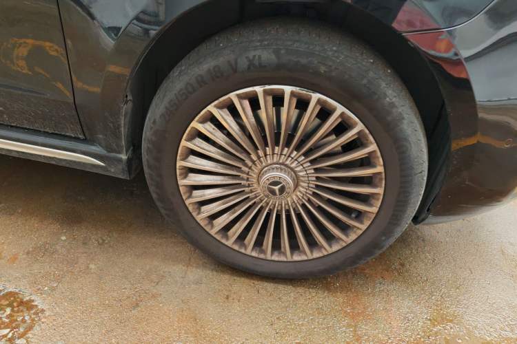 Used Mercedes-Benz V-Class 2022 V 260 L Long-wheelbase Luxury Edition Right Front Wheel Hub