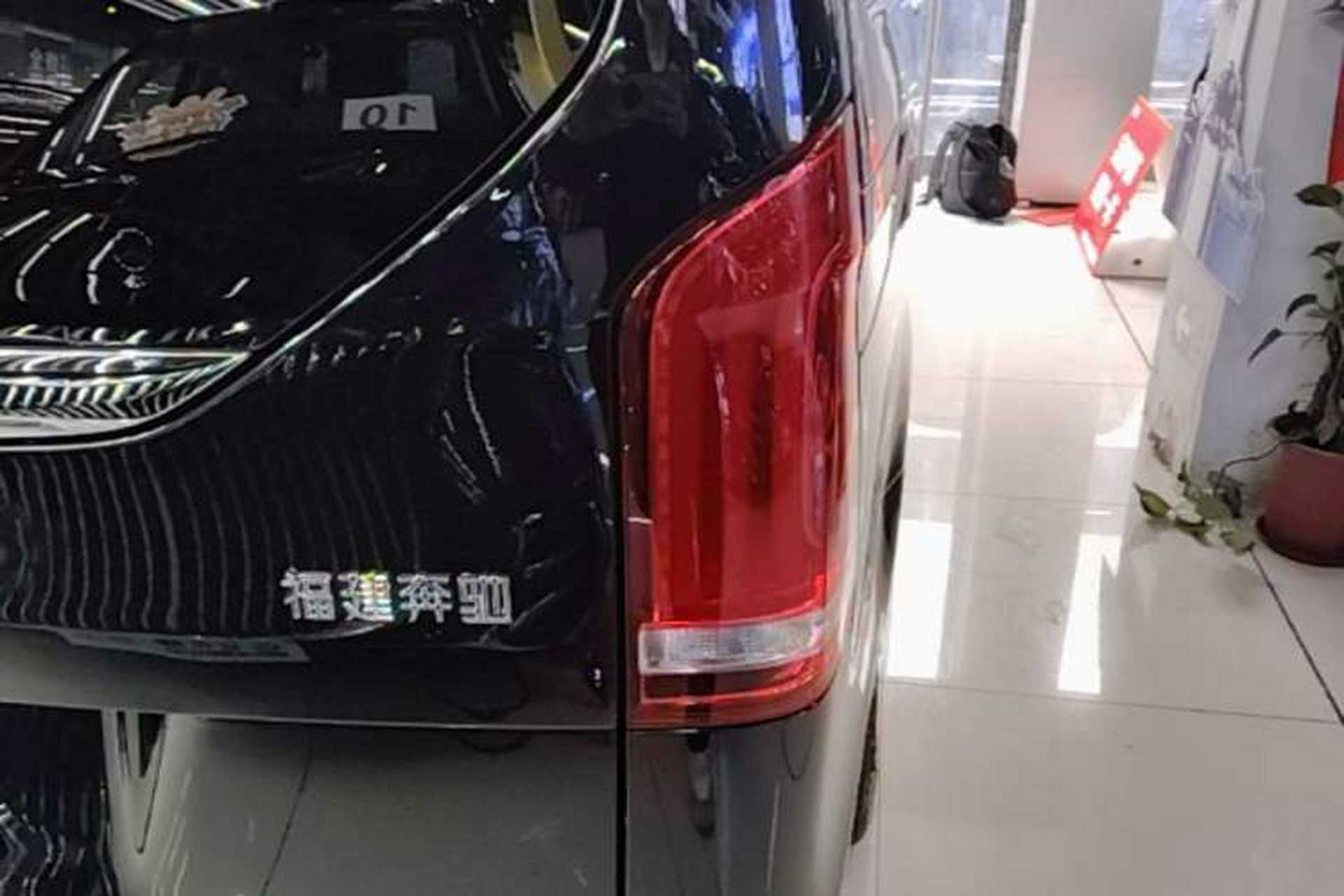 Used Mercedes-Benz V-Class 2022 V 260 Avantgarde Edition Right Rear Taillight