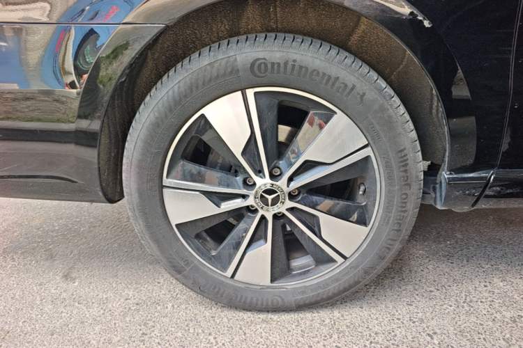 Used Mercedes-Benz V-Class 2022 V 260 Prestige Edition Right Rear Wheel Hub