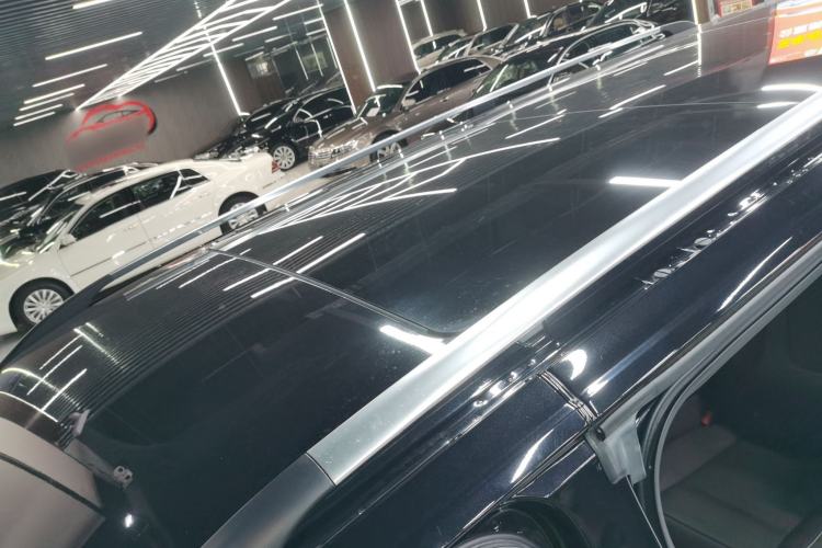 Used Mercedes-Benz V-Class 2022 V 260 L Long-wheelbase Luxury Edition Roof