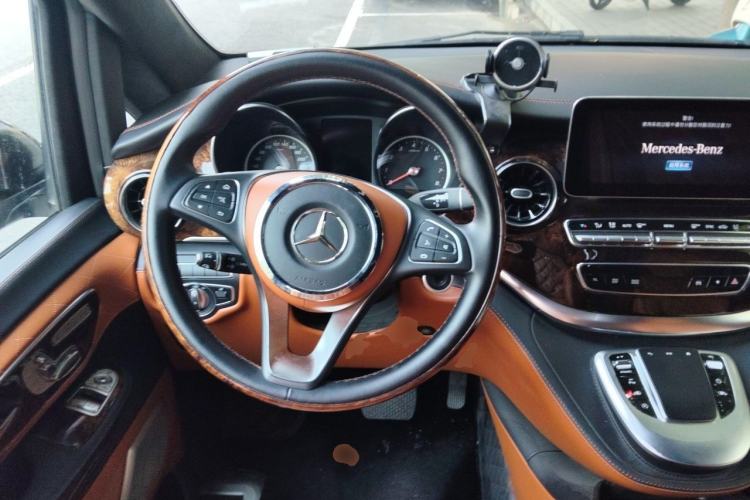 Used Mercedes-Benz V-Class  Steering Wheel