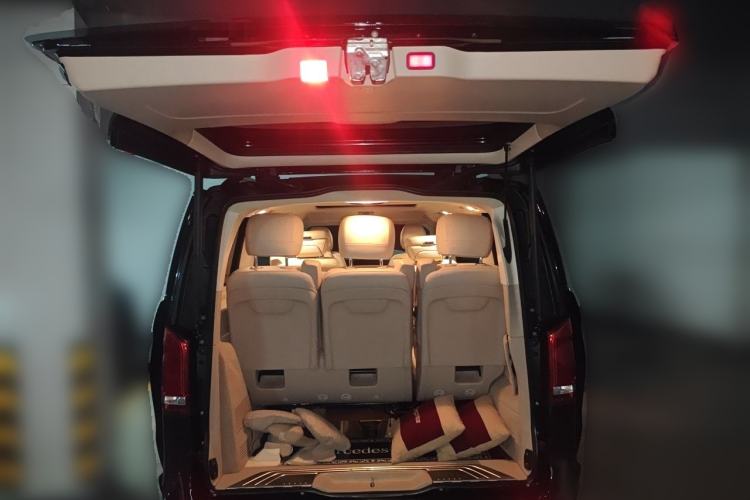 Used Mercedes-Benz V-Class 2022 V 260 Prestige Edition Trunk