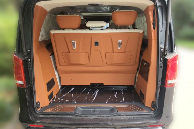 Used Mercedes-Benz V-Class 2022 V 260 L Long Wheelbase Prestige Edition Trunk