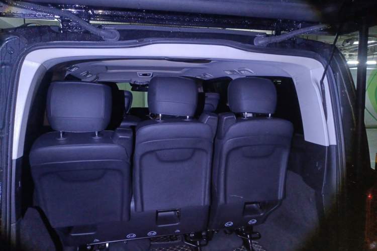 Used Mercedes-Benz V-Class 2022 V 260 Prestige Edition Trunk