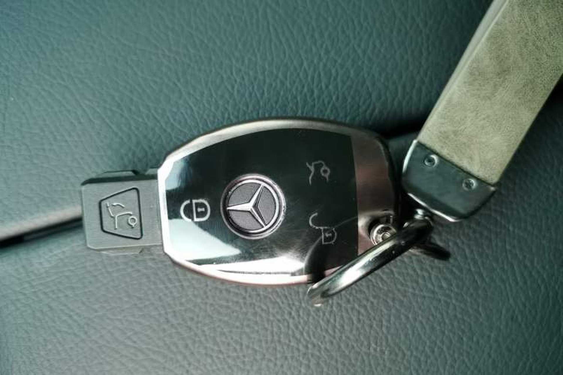 Used Mercedes-Benz V-Class 2022 V 260 Prestige Edition Vehicle Key