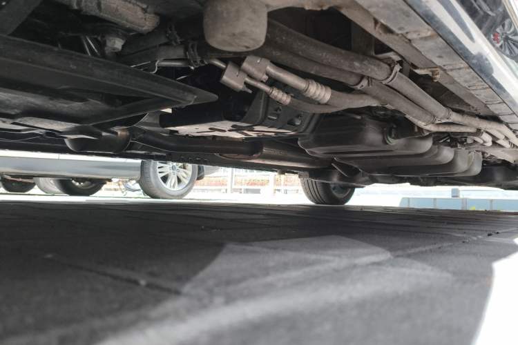 Used Mercedes-Benz V-Class 2022 V 260 L Long-wheelbase Luxury Edition Chassis Front Left