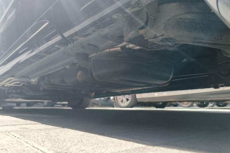 Used Mercedes-Benz V-Class 2022 V 260 L Long-wheelbase Luxury Edition Chassis Rear Left