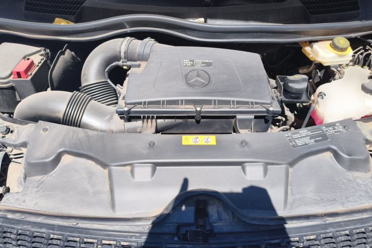 Used Mercedes-Benz V-Class 2022 V 260 L Long-wheelbase Luxury Edition Engine Bay