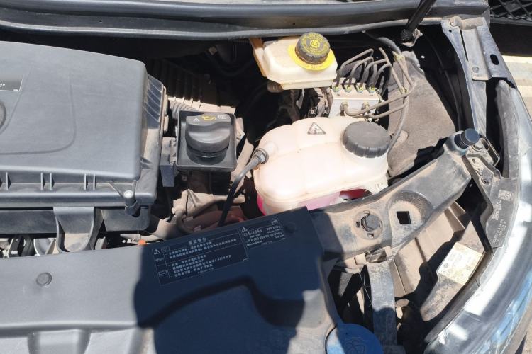 Used Mercedes-Benz V-Class 2022 V 260 L Long-wheelbase Luxury Edition Engine Bay Left