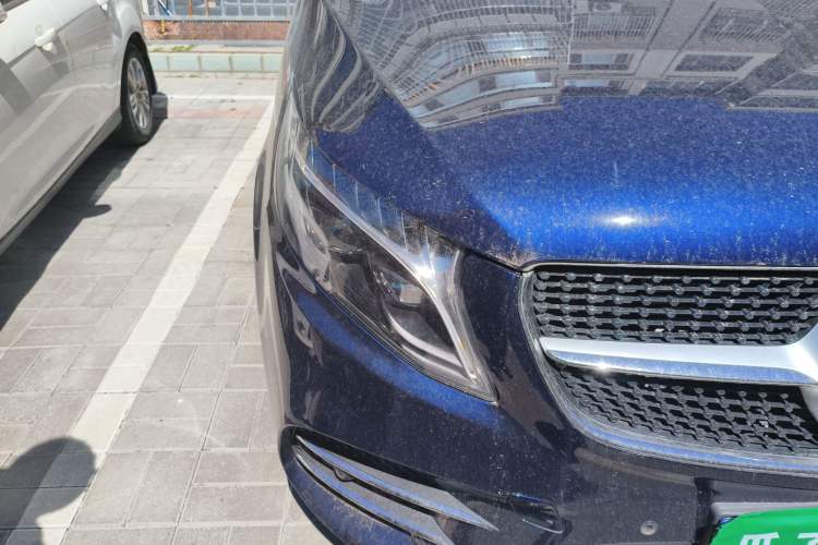 Used Mercedes-Benz V-Class 2022 V 260 L Long-wheelbase Luxury Edition Right Front Headlight