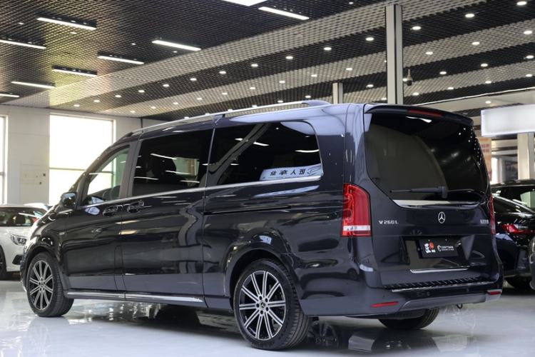 Used Mercedes-Benz V-Class 2022 V 260 L Long-wheelbase Luxury Edition Exterior 1
