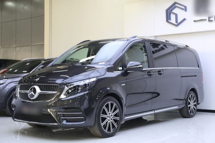Used Mercedes-Benz V-Class 2022 V 260 L Long-wheelbase Luxury Edition Exterior 2